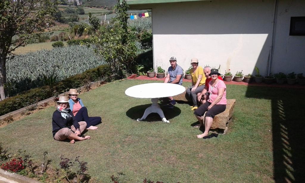Avon Field Holiday Bungalow Nuwara Eliya Exterior foto